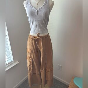 UO Baggy Cargo Pants